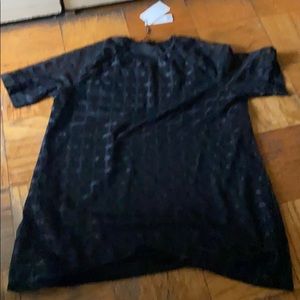 A great blouse for someone wearing a bigger size